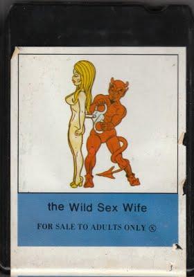 Oh! Les jolies cassettes porno vintage!