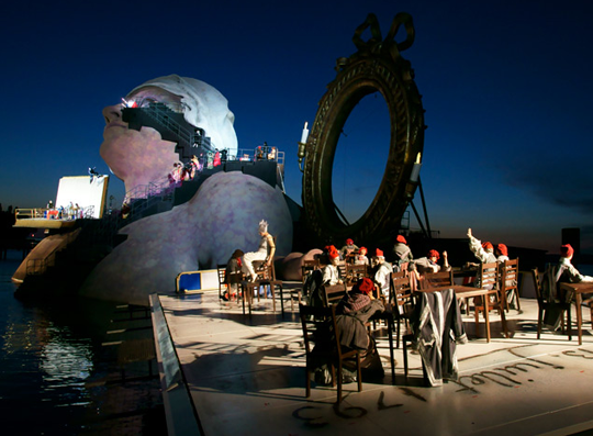 Monumental opera - André Chénier - Festival Bregenz