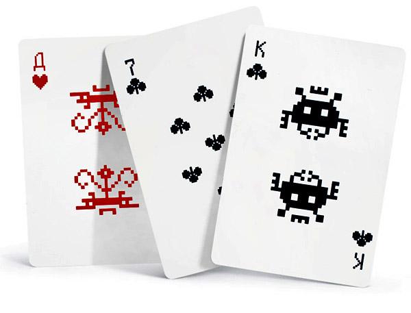 space invaders playing cards gnd Un jeu de cartes Space Invaders