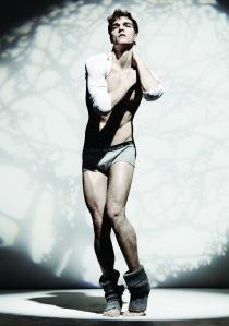 JG_UW_AW11-12_HD_02 JG_UW_AW11-12_HD_02