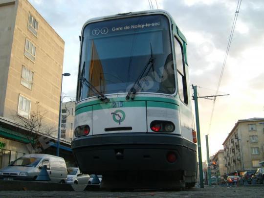 Noisy-le-Sec : Un piéton percuté par un tramway de la ligne T1