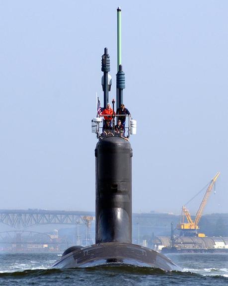 mat optronique AN/BVS-1 conçu par General Dynamics Electric Boat pour les sous-marins nucléaires d'attaque américains de classe Virginia SSN 774