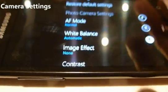 video samsung omnia w Un aperçu vidéo du Samsung Omnia W