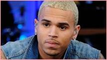 Chris Brown serait bisexuel ?