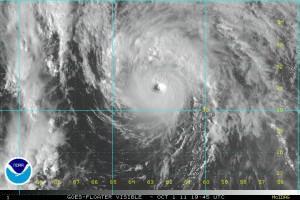 Le oeil du Cyclone Ophelia passe à l’Est de BERMUDA et file vers la CANADA
