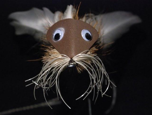 MORE HAIR – PLUS DE POILS