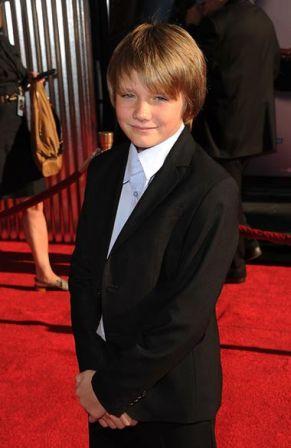 Premiere_DreamWorks_Pictures_Real_Steel_Arrivals_-opdCGDAdrkl.jpg