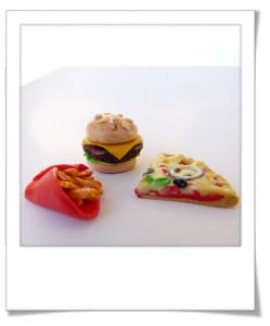 hamburger, frites et pizza fimo