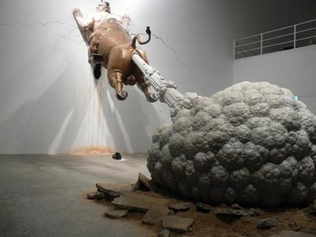 Sculpture by Chen Wenling