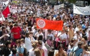 Les SAGES-FEMMES manifestent pour une autonomie réelle de la profession – Profession