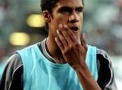 Varane Garder pieds terre