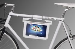 00FA000004626666 photo samsung velo Un vélo embarquant une tablette Galaxy Tab 10.1