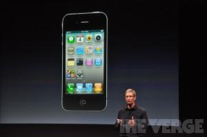 iphone 4 vendus 300x199 Résumé de la Keynote dApple du 4 octobre 2011