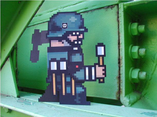 Pixel Troopers papertoys (x2)
