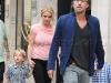 Photos Britney famille dans rues Paris