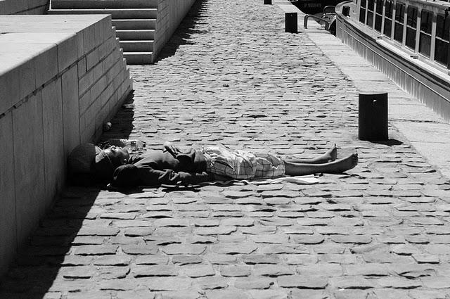1h dans Paris 5/5 - voie G. Pompidou : Dormir