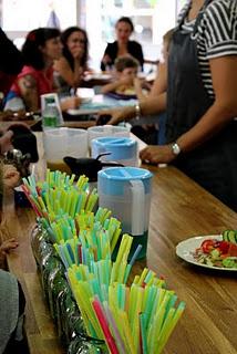 Un petit café de quartier ouvert au monde entier
