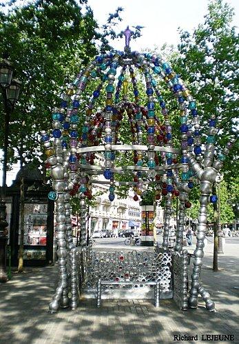 -Paris--340---Kiosque-des-Noctambules---Othoniel.jpg