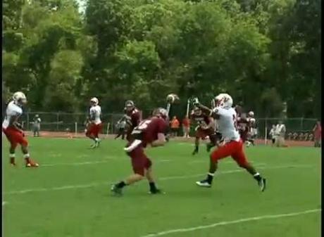 foot-us-placage JEUNE FOOTBALLEUR AMERICAIN CHERCHE CERVICALES PAS CHER !