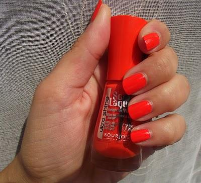 En ce moment, mes ongles aiment..Orange création