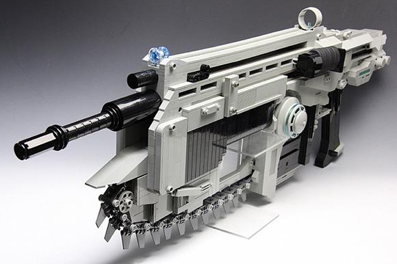 LEGO Lancer Assault Rifle Gears Of War