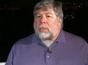 Steve Wozniak rend hommage Jobs