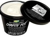 Caritativement belle,