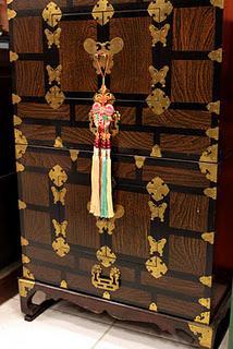 Norigae - Passementerie coréenne, une des plus belles applications du Maedeup Norigae - Passementerie coréenne, une des plus belles applications du Maedeup