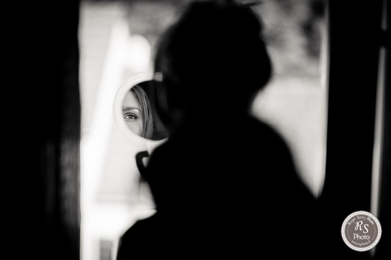 détail préparatifs mariée