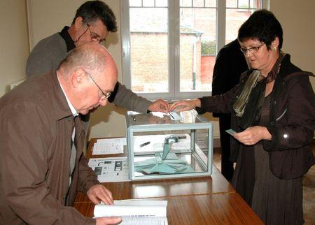 PRIMAIRES 1er tour 2011 Effry