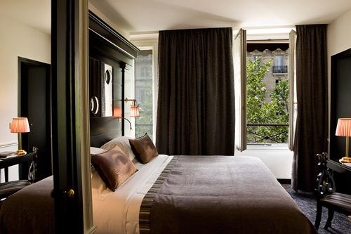 room-Paris-france-hotel-observatoire-luxembourg-paris-blog-hoosta-magazine