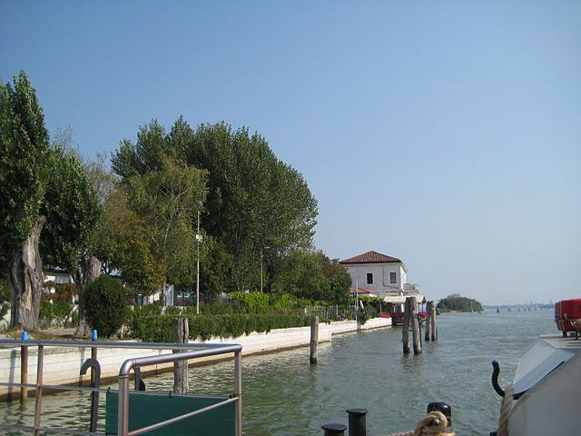 De Venise à San Giuliano,( avec ses bronzés....)