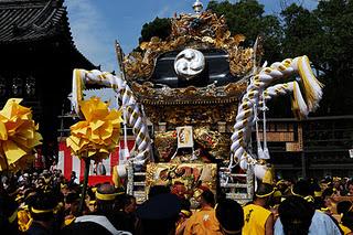 Les 14 et 15 octobre, Nada no Kenka matsuri