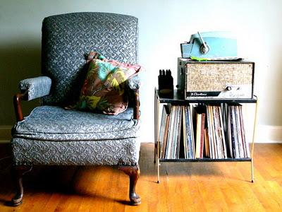 Play music please!  //