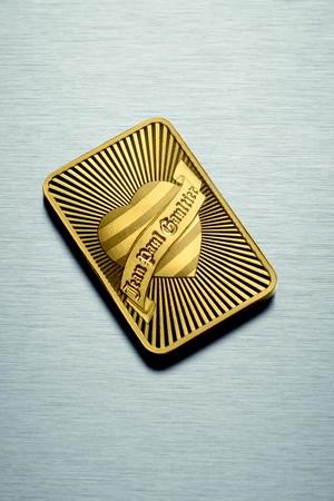 Jean Paul Gaultier crée un lingot d’or