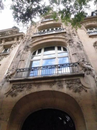 charles letrosne,pauilhac,hôtel,avenue raymond poincarré,pomme de pin,façade,art nouveau