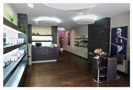 Un rendez-vous papouilles entre copine chez Ethnicia