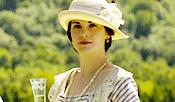 Je viens de couiner de manière stupide parce qu'une Belge qui regarde à la fois Downton Abbey (et le pouvoir de leurs chapeaux), Game of Thrones, et aime Florence ATM, c'est presque trop beau pour être vrai.