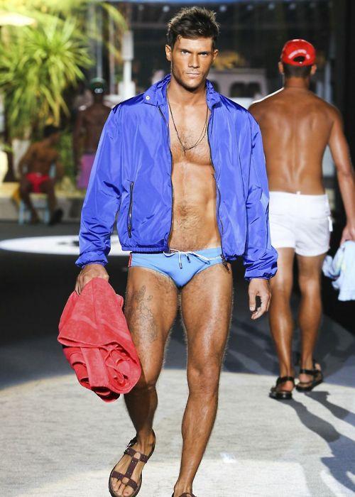 Elbio Bonsaglio , le mannequin italien à tous  charmes