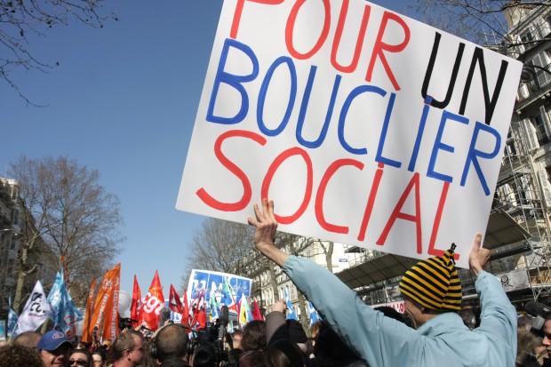 19/03/2009 journée de manifestations unitaires. République à la Nation à Paris. (Photothèque Rouge/JMB)