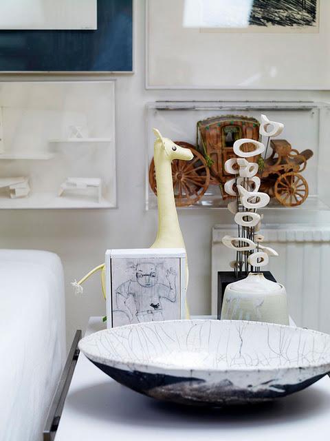 Art contemporain - du sol au plafond