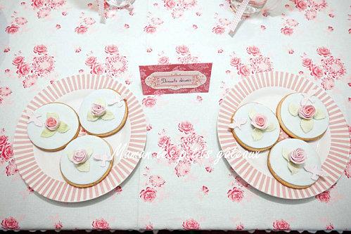 biscuite-décorés-rose-vinta