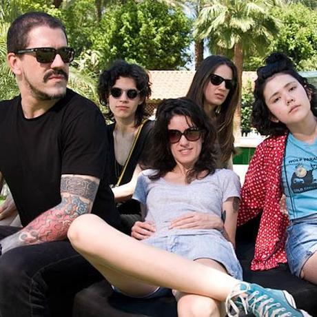 CSS feat. Ssion: City Grrrl (Teeth Remix) - MP3
MP3