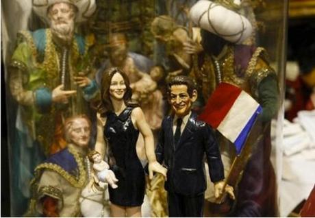 Carla Bruni-Sarkozy: il est né le divin enfant… la preuve !