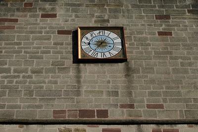 Coq et clocher : Mirecourt