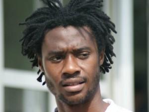 N’Koulou : « Dos au mur »