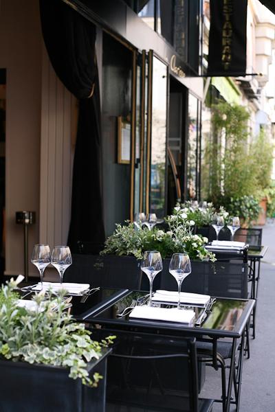 Le-Clarisse-restaurant-terrasse-Hoosta-magazine-paris