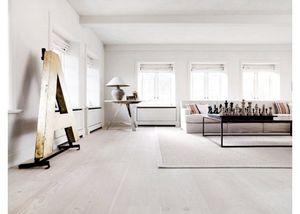 Dinesen_Wood-Flooring_yellowtrace_01
