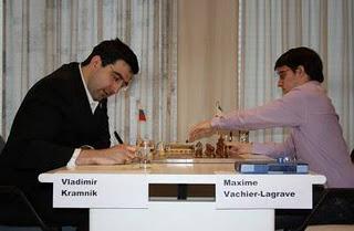 Ronde 5 - Vladimir Kramnik (2791) 1-0 Maxime Vachier-Lagrave (2715) © Site officiel