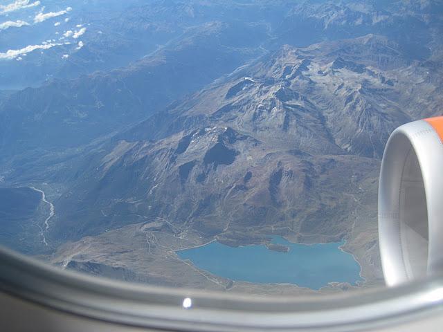 A tous ceux qui partent ces jours-ci : Bon voyage et très, très bon séjour !